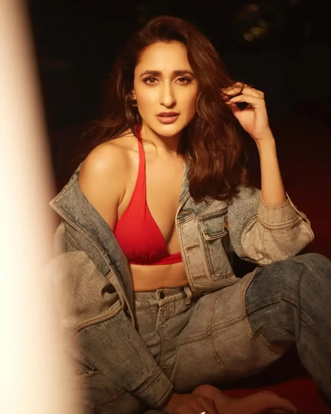 INDIAN ACTRESS PRAGYA JAISWAL IN RED TOP